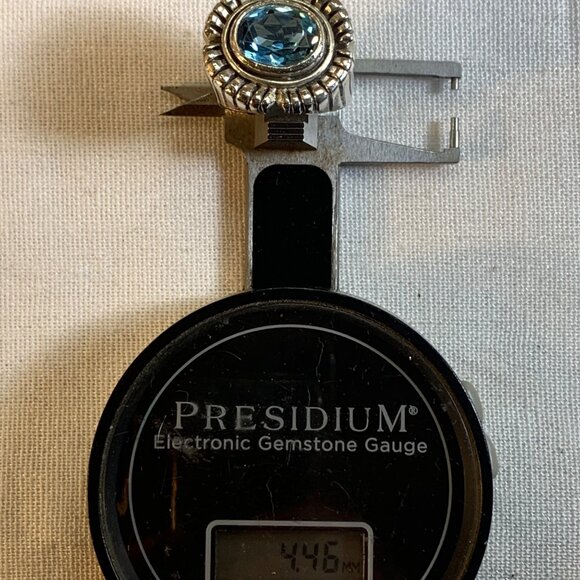 VTG Sterling Silver 925 Blue Topaz Bezel Set Textured Ridged Border Size 8.25 - Picture 10 of 13